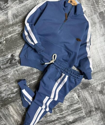 Komplet dresowy granatowy z lampasami